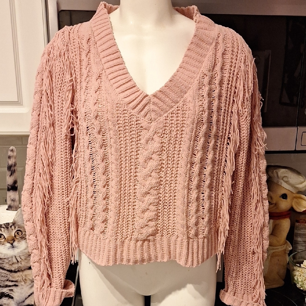 l No Comment Pink Fringe Regular Size Pullover Sweater XL